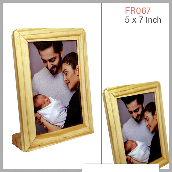 Tabletop Slanting Model Wooden Photo Frame: 5x7 - FR067