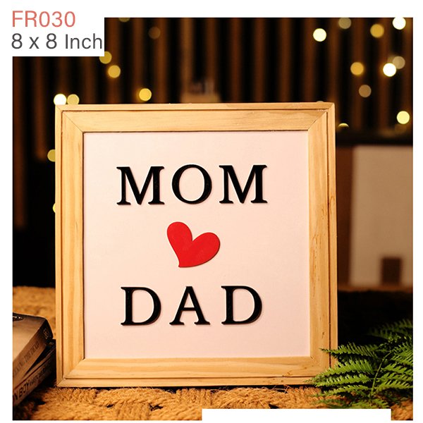 Single Line Wooden Photo Frame: 8x8 - FR030