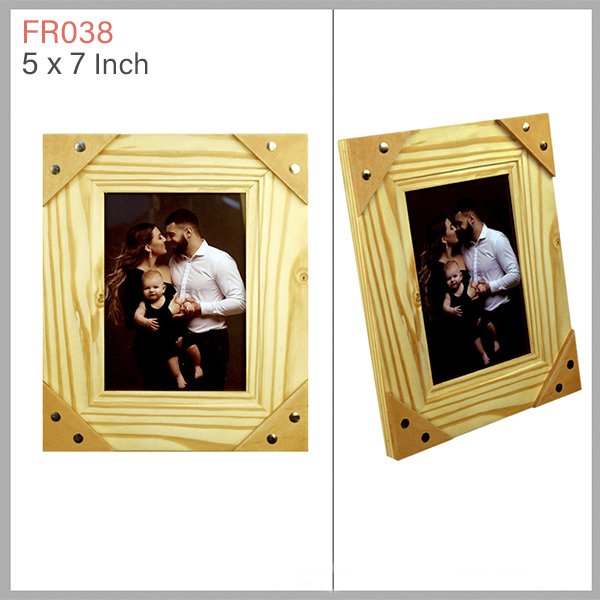 Corner Attached Wooden Photo Frame: 5x7 - FR038