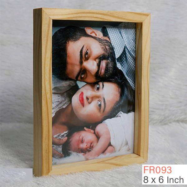 Classic Plain Wooden Photo Frame: 8x6 - FR093